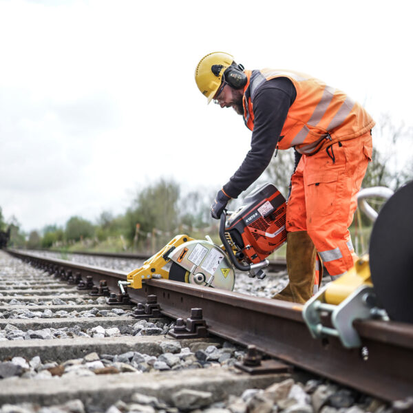 Trennscheiben für Trennschleifer/Schiene/stationär